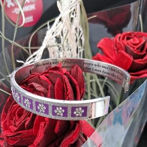 Elegant Silver and Purple Floral Bracelet